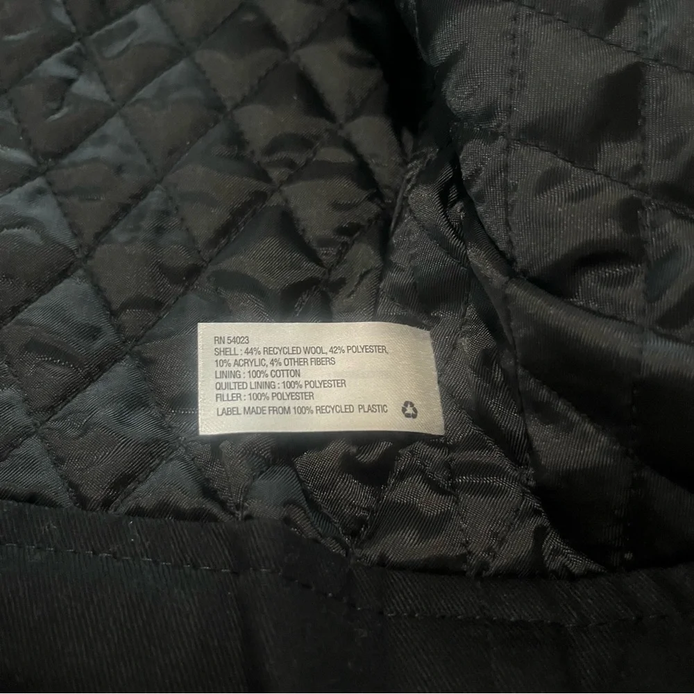 GAP‎ Gray and Black plaid Puffer wool Coat